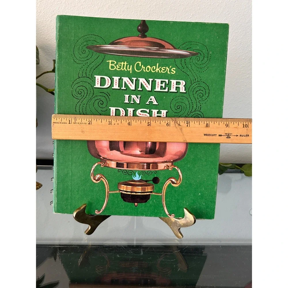 Vintage 1965 Betty Crocker's Dinner in a Dish Cook Book First Edition Hardcover
